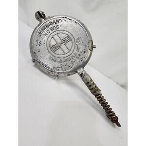 American Griswold No 608 Silver Aluminum Manual Waffle Iron No Base USA